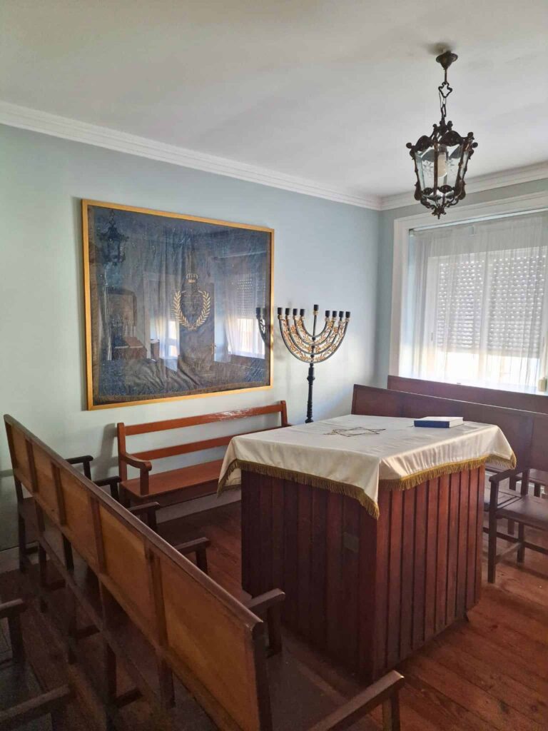 Ohel Jacob Synagogue