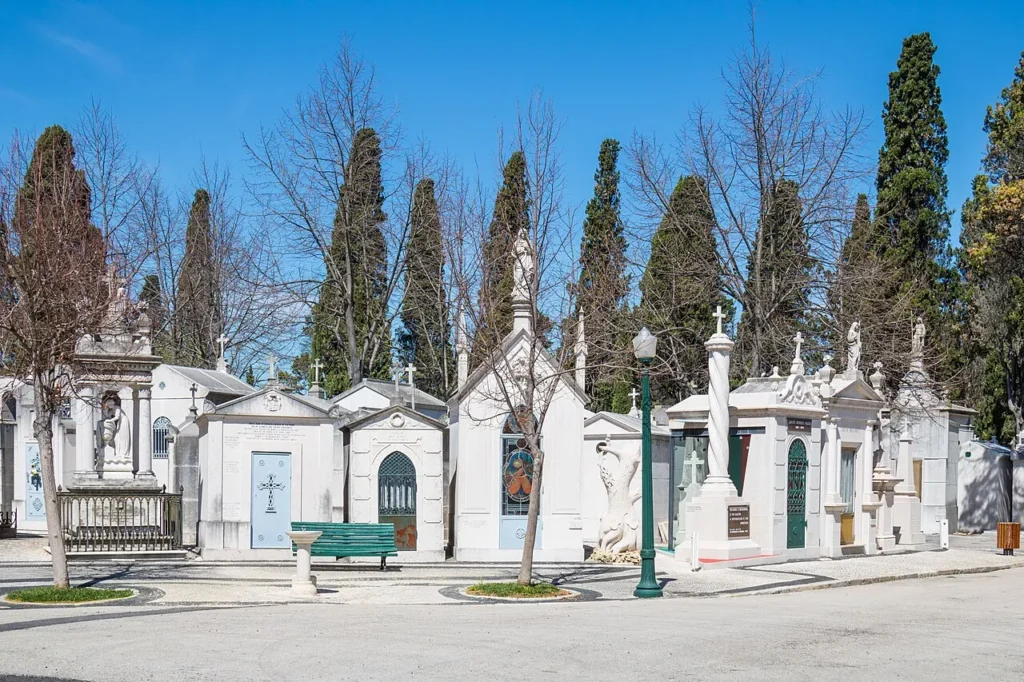 Alberto Teixeira Branquinho Grave